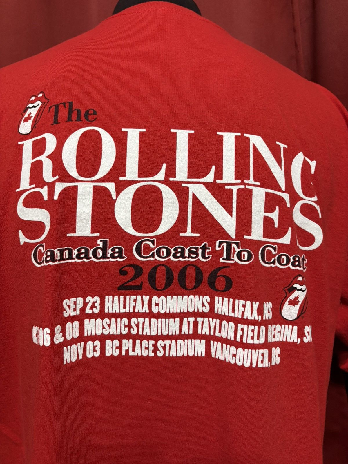 The Rolling Stones Vintage The Rolling Stones Tshirt Maple Leaf Tongue Band Tee Size US XL / EU 56 / 4 - 5 Thumbnail