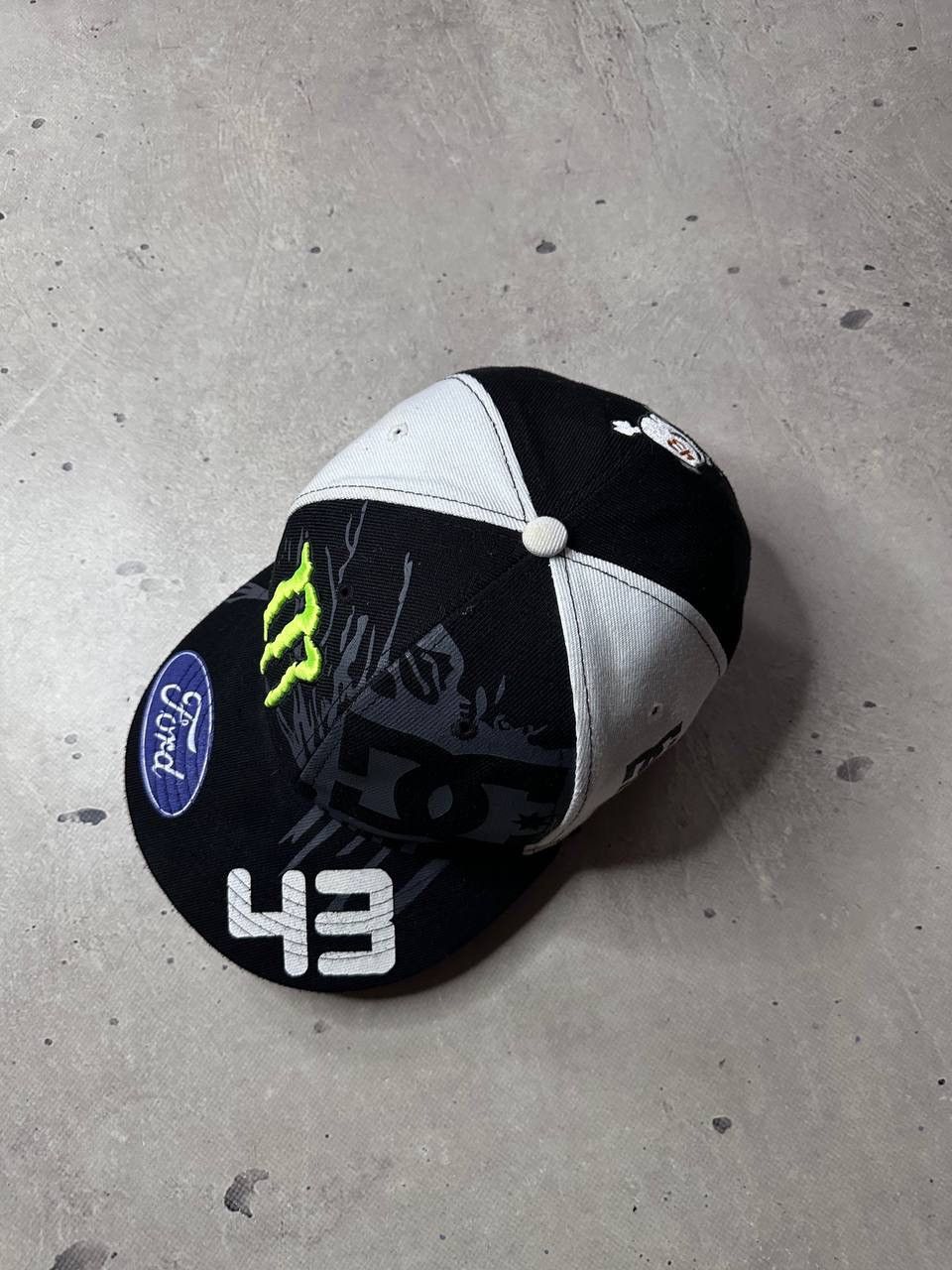 DC DC Shoes x Monster Energy x Ken Block Snapback Cap One Size Size ONE SIZE - 4 Thumbnail