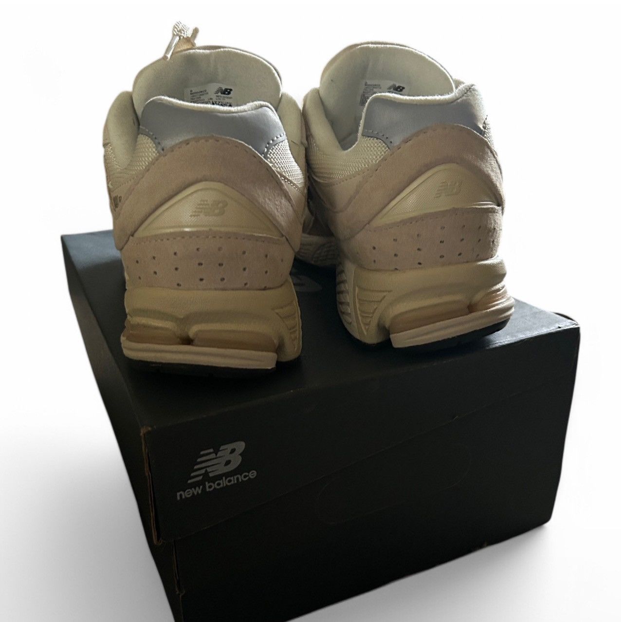 New Balance New Balance 2002R Calm Taupe Size US 9 / EU 42 - 7 Thumbnail