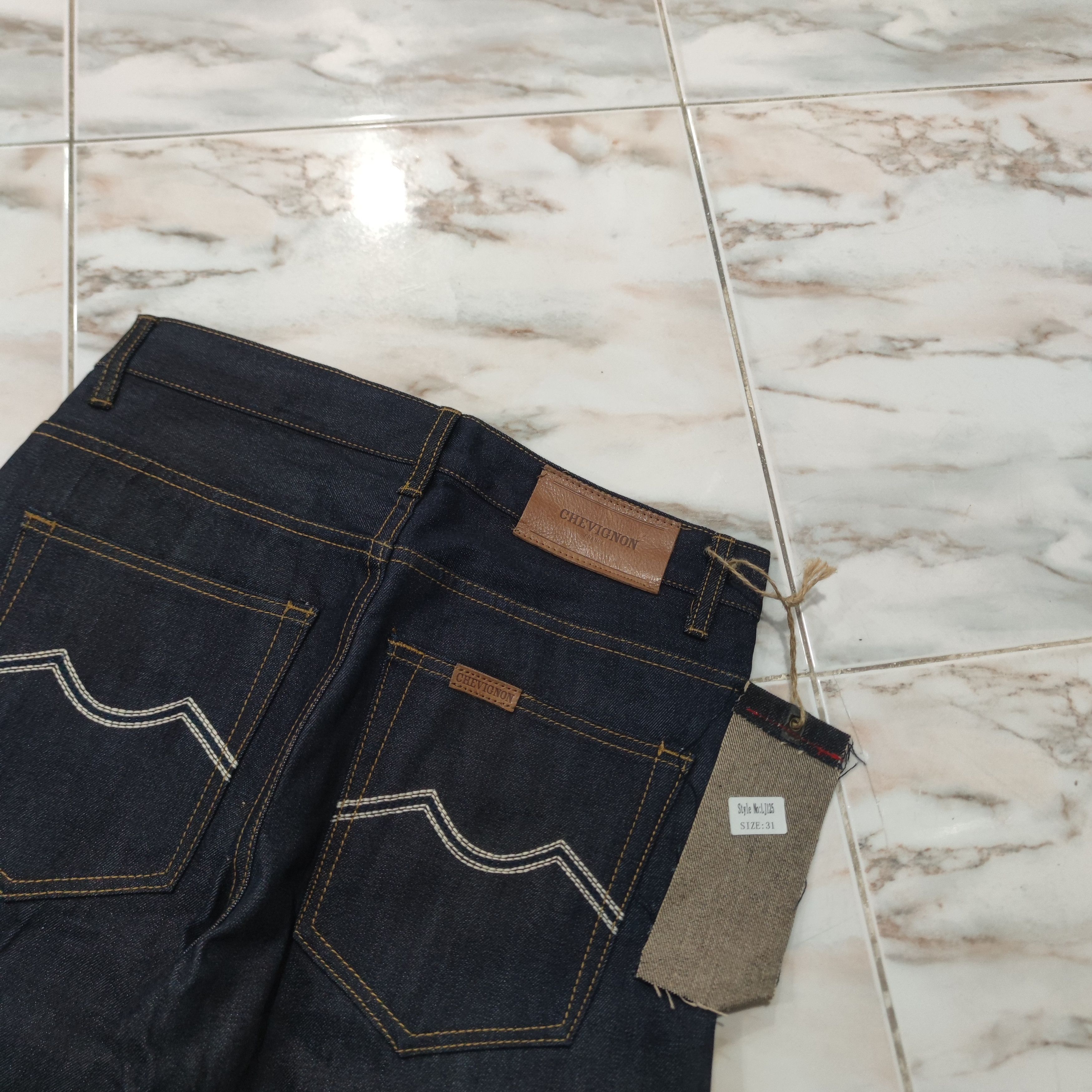 Chevignon CHEVIGNON SELVEDGE JEAN Size US 32 / EU 48 - 2 Thumbnail