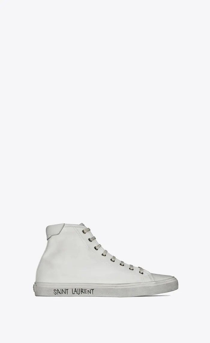 o1bcso1str1225 Malibu Mid Top Sneaker in White