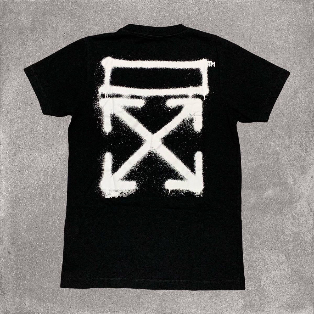 Off-White Off White Small Graffiti Arrows Black Tee Virgil Abloh Size US S / EU 44-46 / 1 - 1 Thumbnail