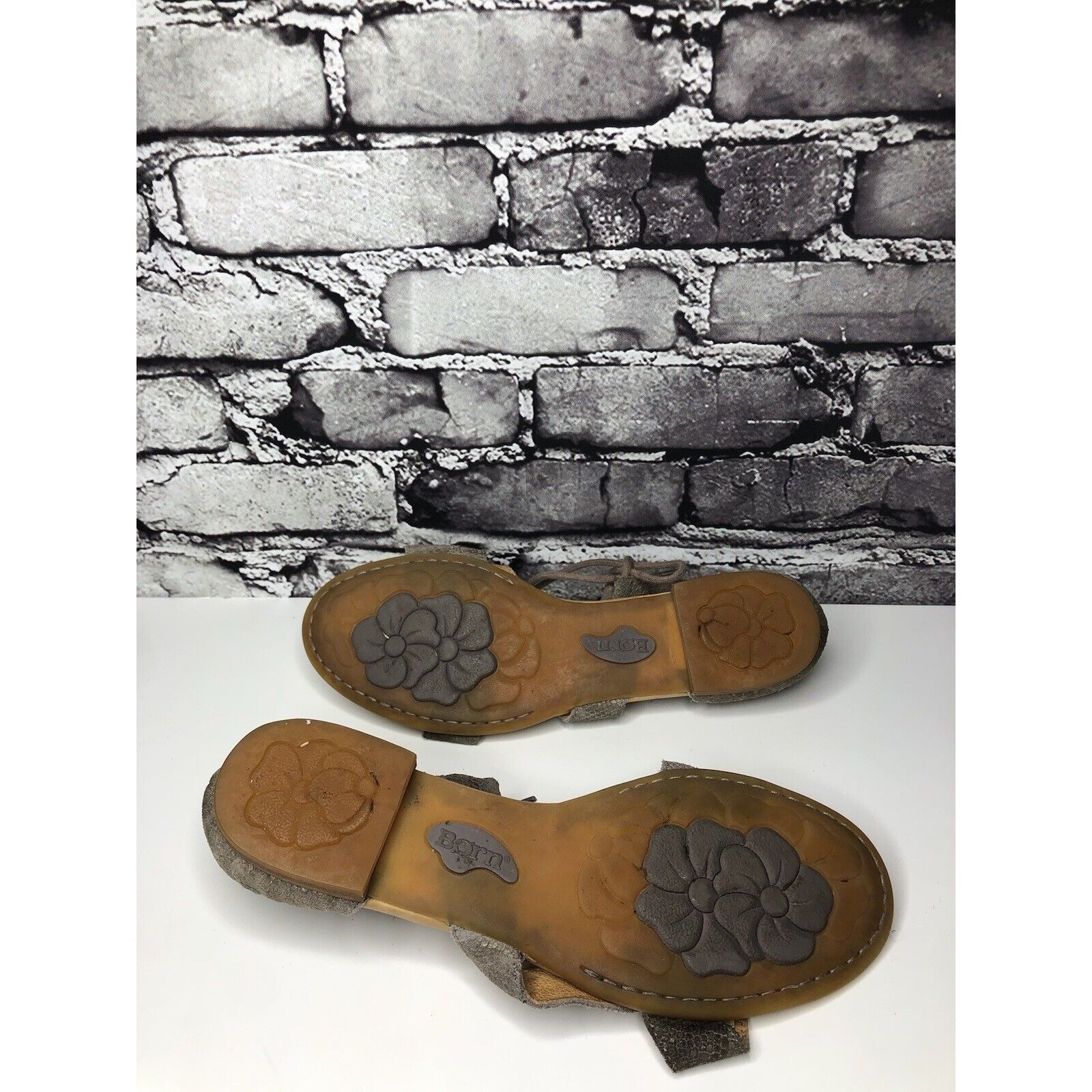 Born Born Gray Leather Ankle Snake Print Leather Lace Flats Sanda Size US 8.5 / IT 38.5 - 10 Thumbnail