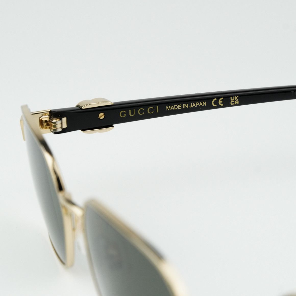 Gucci NEW Gucci GG1593S 001 Gold Grey Geometric Unisex Sunglasses Size ONE SIZE - 7 Thumbnail