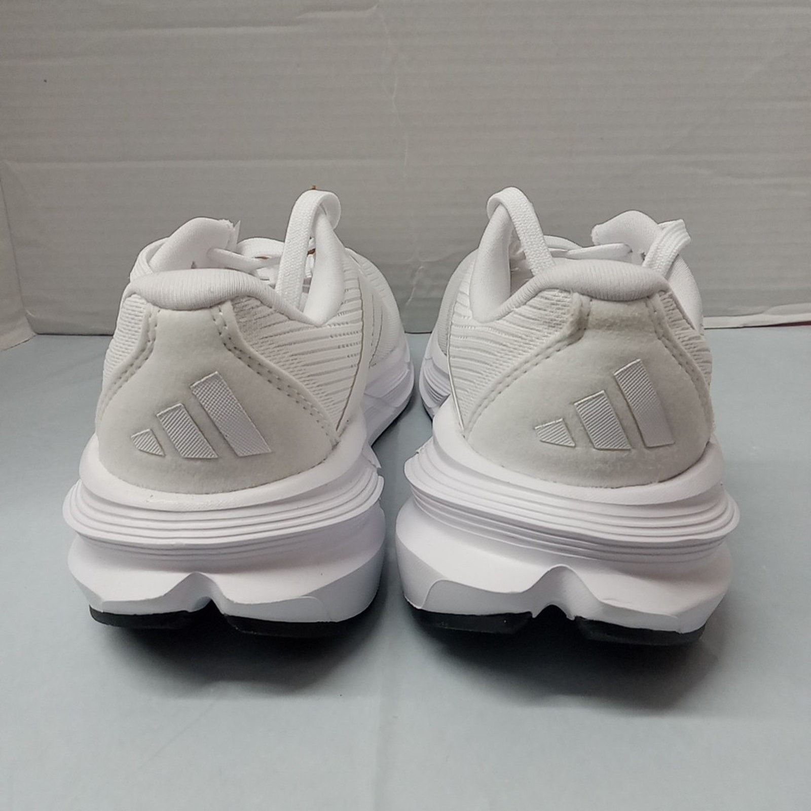 Adidas Adidas Questar 3 W Cloud White Running Women’s Size 7.5 NWOB Size US 7.5 / IT 37.5 - 4 Thumbnail