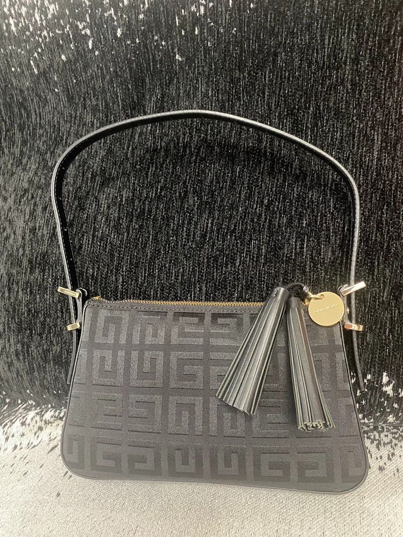 Givenchy Givenchy Tassel Shoulder Handbag Size ONE SIZE - 1 Thumbnail