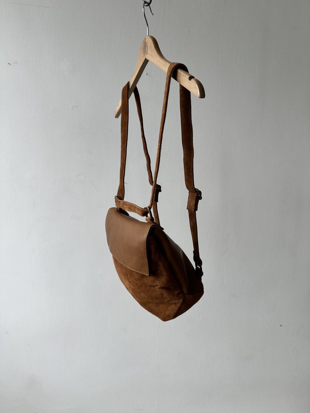 Japanese Brand × Vintage Brown leather shoulder bag backpack with a boho vibe Size ONE SIZE - 8 Thumbnail
