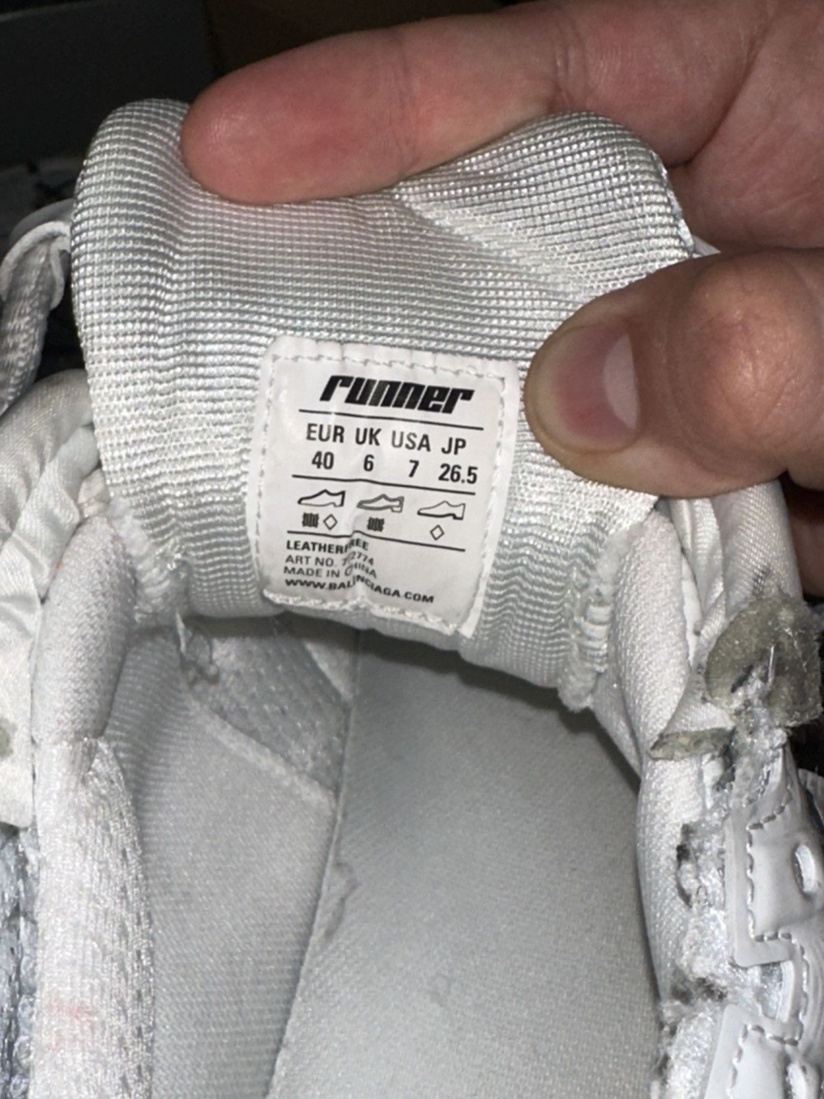 Balenciaga BALENCIAGA RUNNER Size US 7 / EU 40 - 8 Thumbnail