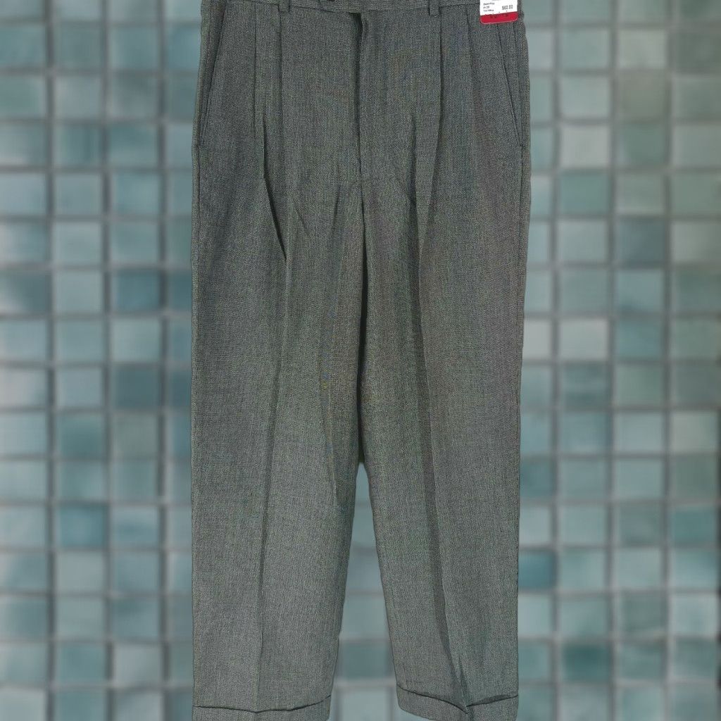 Vintage Louis Raphael Mens Pleated Front Tick Weave Casual Gray Dress Pants 30X30 Size US 30 / EU 46 - 1 Thumbnail