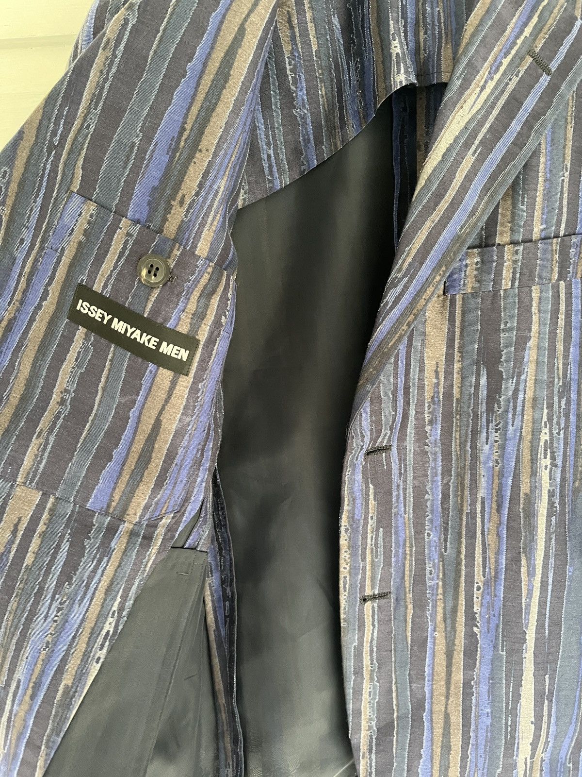Issey Miyake Issey Miyake SS12 lightweight blazer size 2 Size US M / EU 48-50 / 2 - 5 Thumbnail