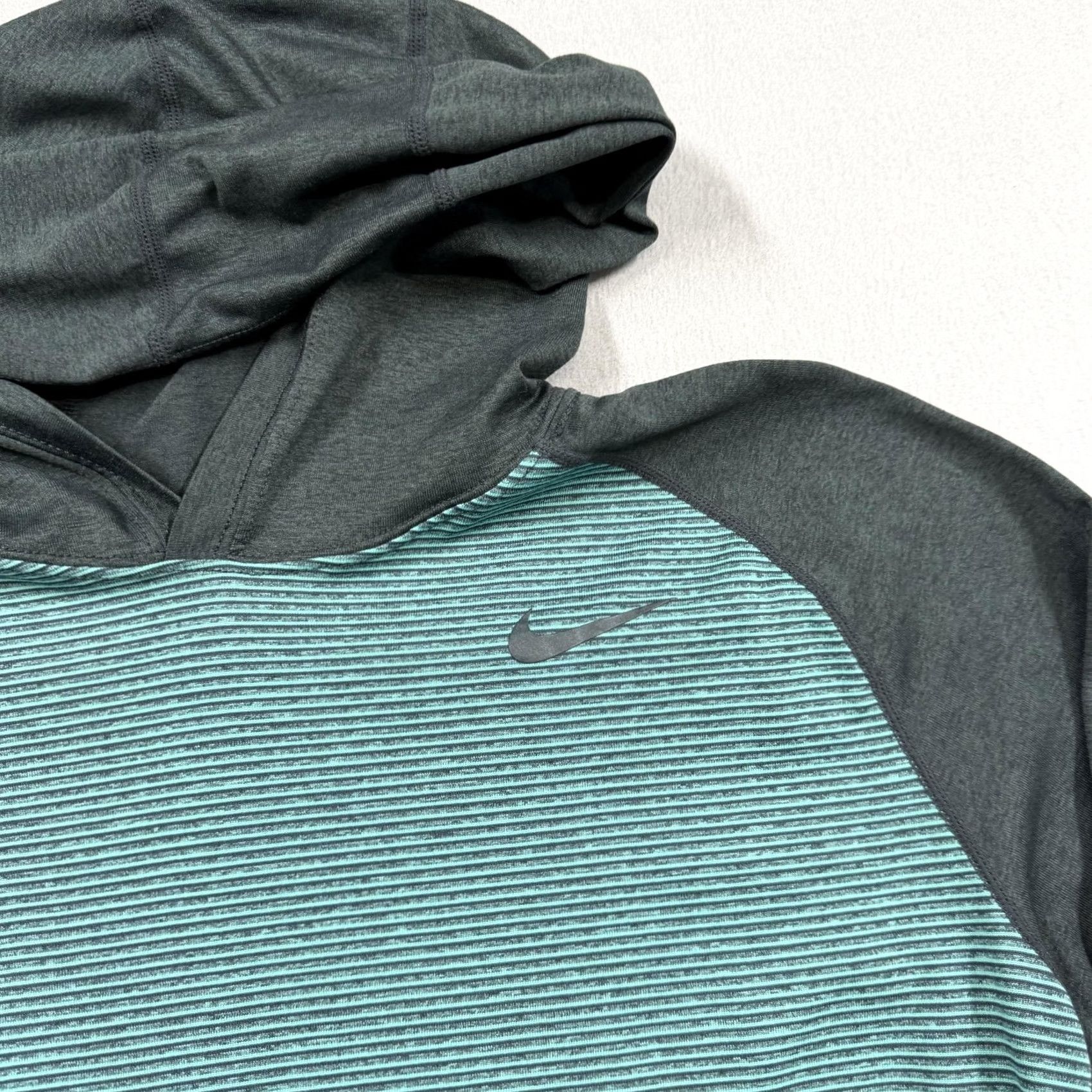 Nike Nike Hoodie Mens Large Green Striped Dri-FIT Pullover Running Shirt Size US L / EU 52-54 / 3 - 3 Thumbnail