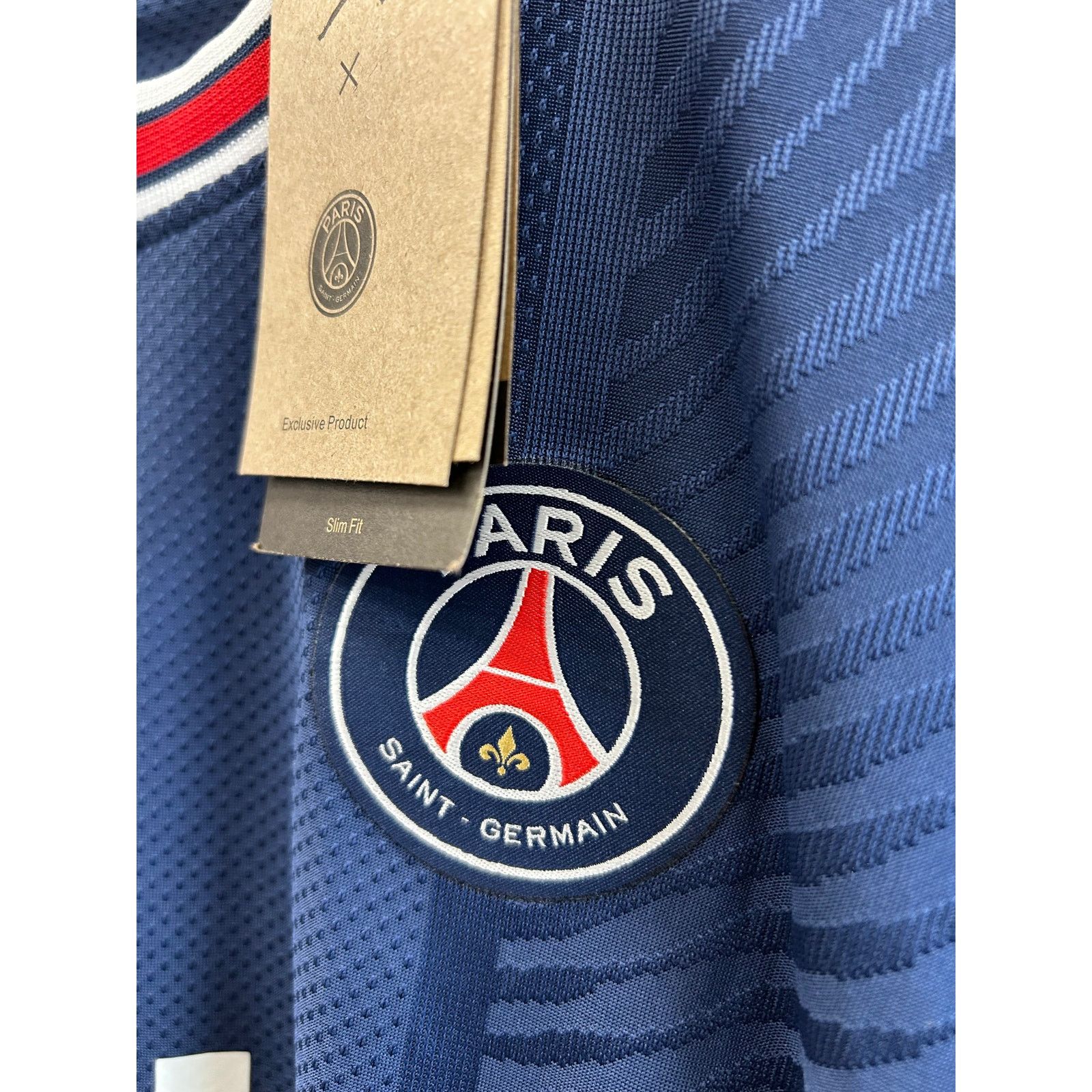 Jordan Brand Paris Saint-Germain (PSG) Home Jersey Lavezzi XL B12 Size US XL / EU 56 / 4 - 7 Thumbnail