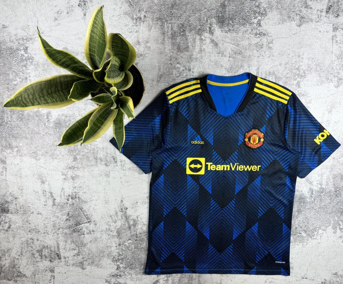 Adidas Manchester United Cristiano Ronaldo 2021/2022 Third Jersey Blockcore T Shirt Tee Size US XXL / EU 58 / 5 - 1 Thumbnail