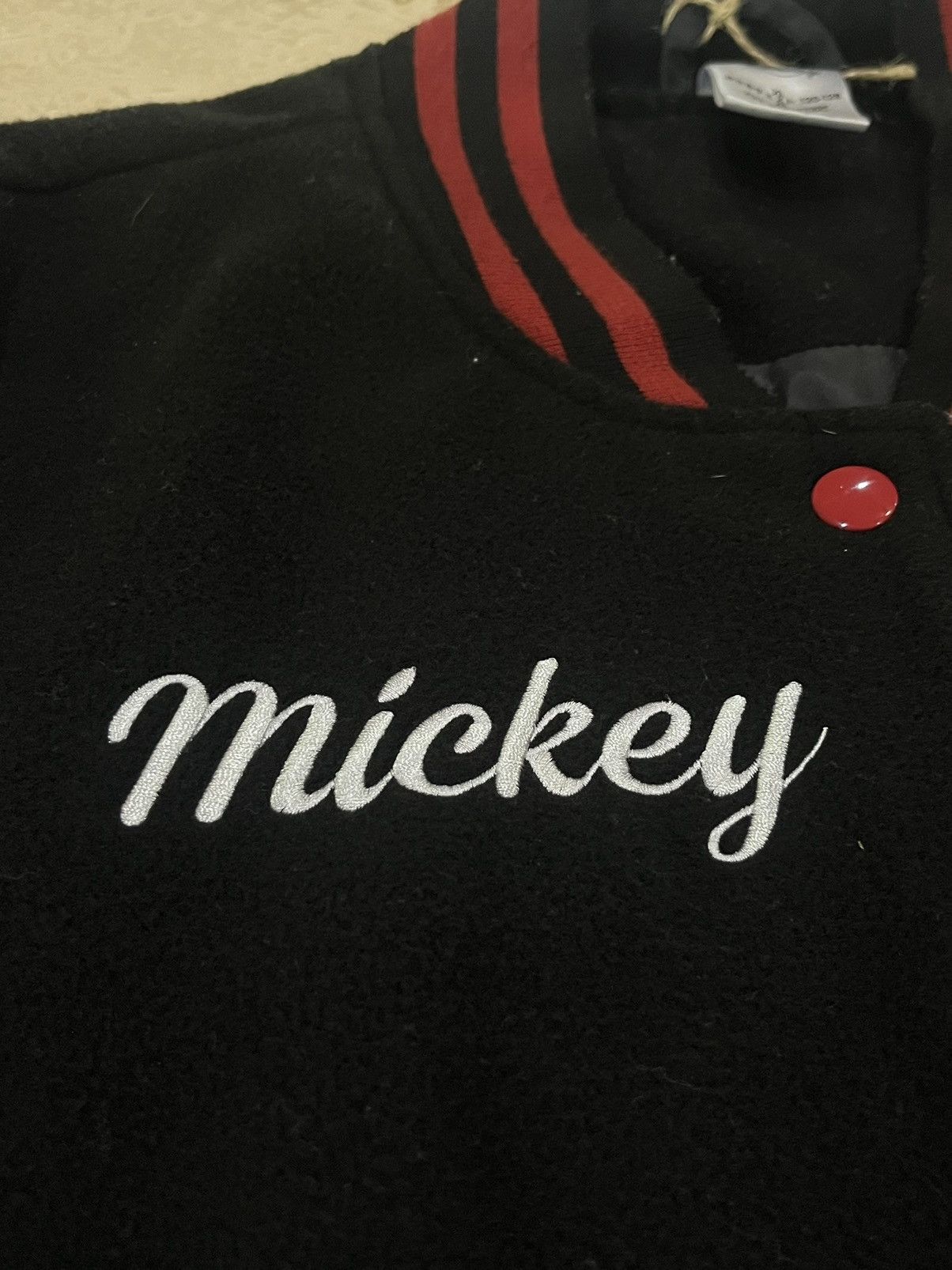 Disney JAPAN EXCLUSIVE MICKEY MOUSE VARSITY JACKET Size US XL / EU 56 / 4 - 4 Thumbnail