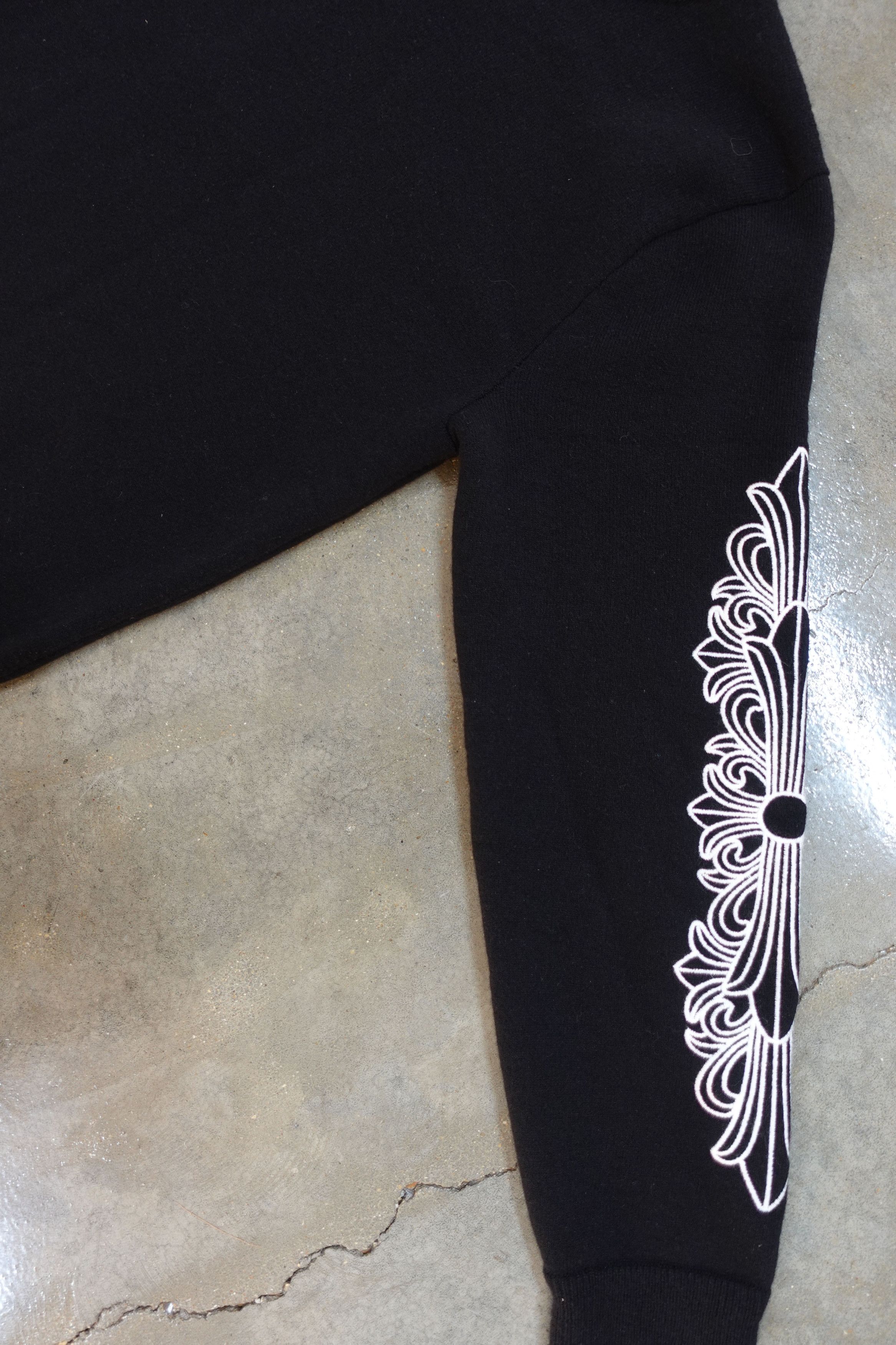 Chrome Hearts CHROME HEARTS LIFE SENTENCE CASHMERE FLORAL SWEATER BLACK Size US M / EU 48-50 / 2 - 2 Thumbnail