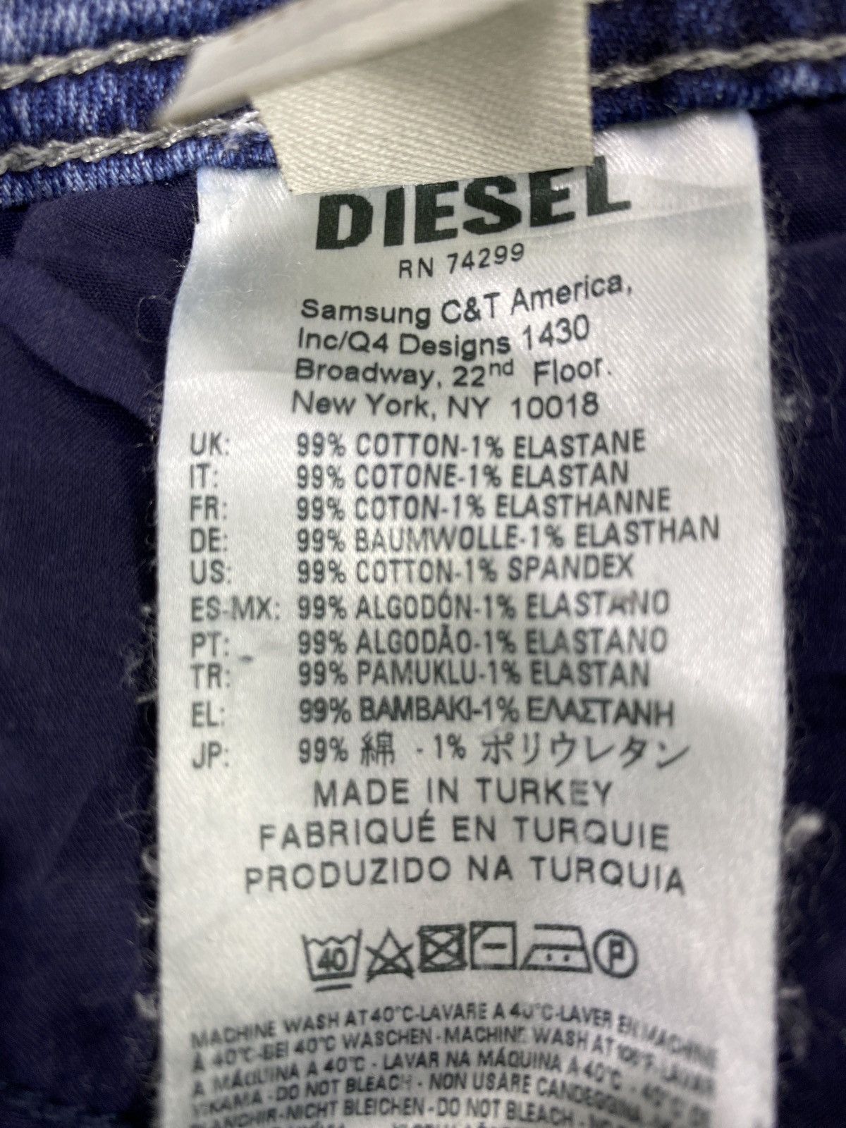 Diesel × Jean Diesel Kid Distressed Blue Wash Jeans - J1072 Size US 27 - 13 Thumbnail