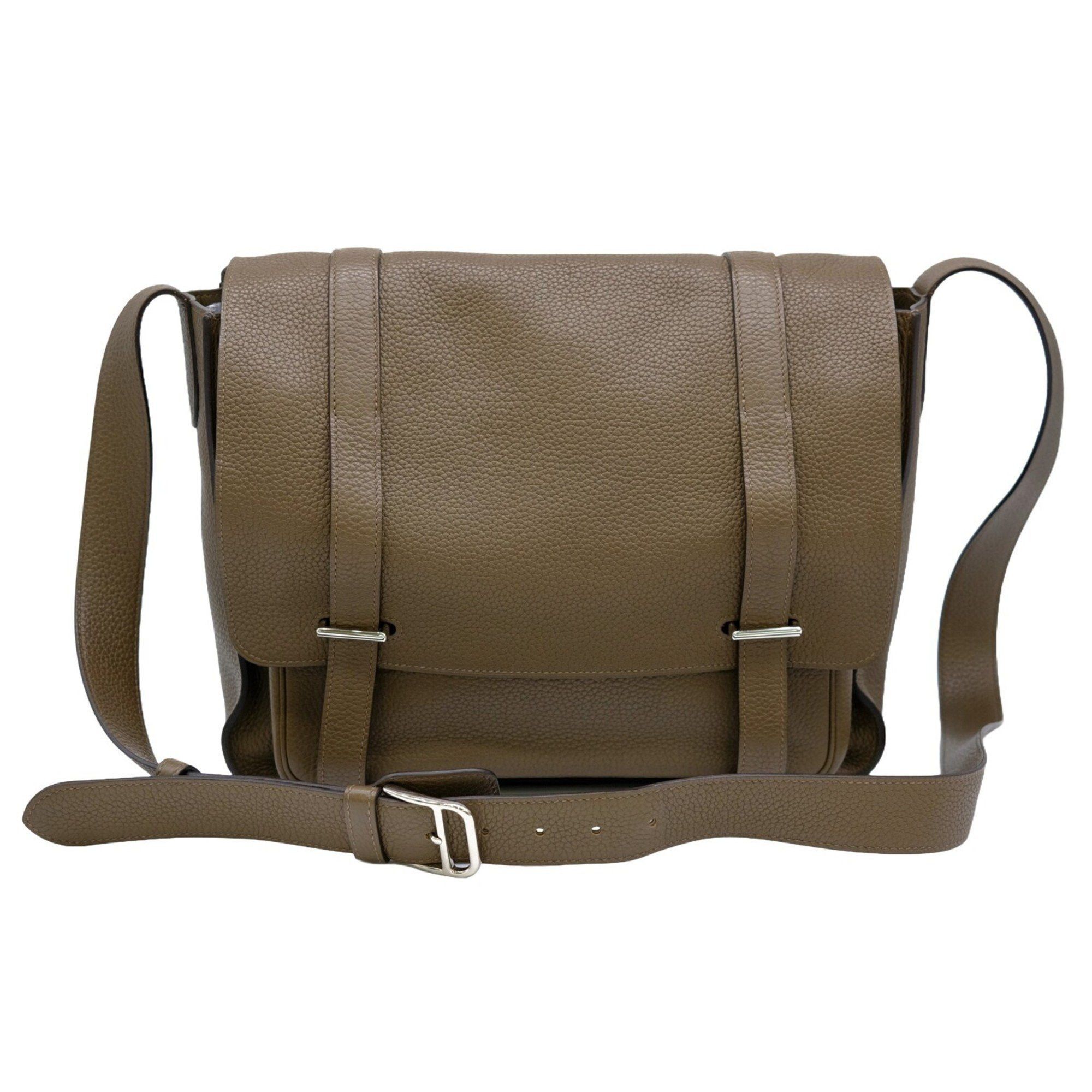 image of Hermes Steve Caporal 35 Shoulder Bag Taurillon Clemence Etoupe in Etoupe Gray, Women's
