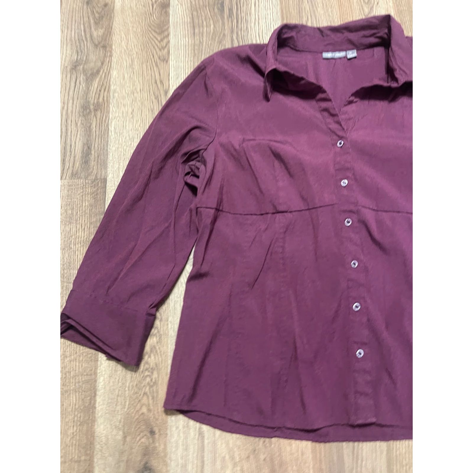 Apt. 9 apt. 9 Blouse Women's XL Maroon Button Up Long Sleeve Casual Fall Modern Regular Polyester Womens XL Blouse Button Up Size XL / US 12-14 / IT 48-50 - 3 Thumbnail