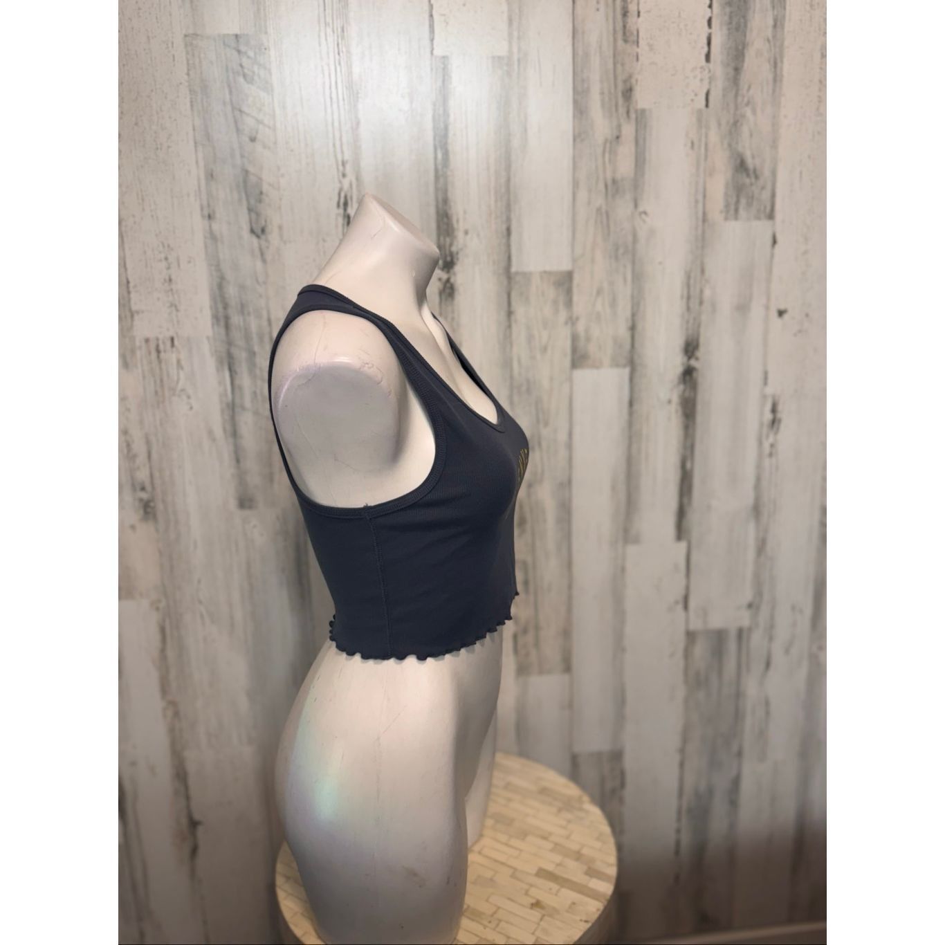 Aeropostale Aeropostale Denver CO ’87 Ribbed Crop Tank Top Size M Size M / US 6-8 / IT 42-44 - 7 Thumbnail