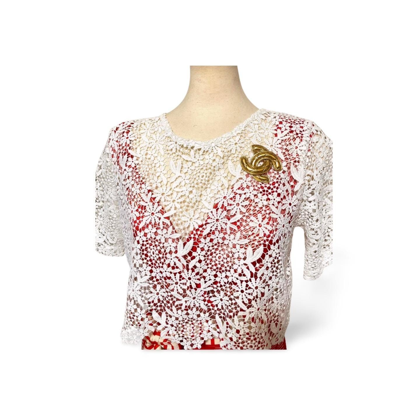 Chanel Vintage Chanel classic large matelasse CC brooch. Must have Size ONE SIZE - 9 Thumbnail