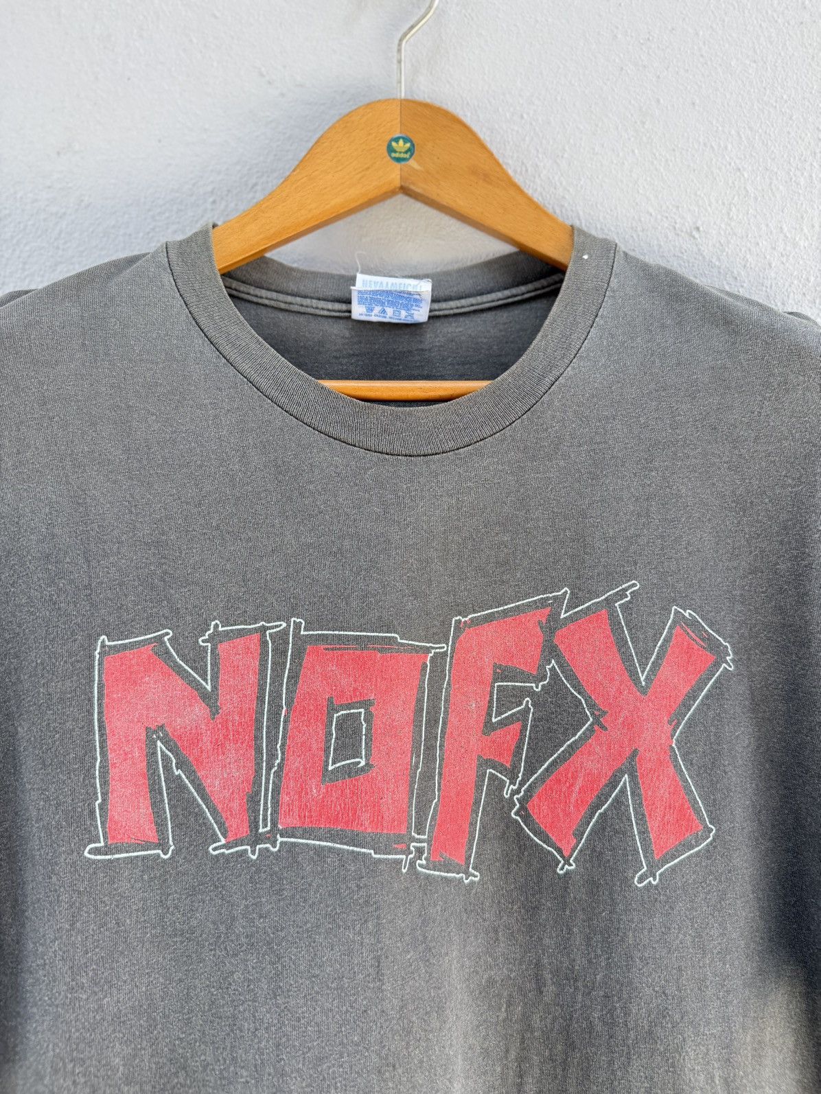 Band Tees Thrashed Vintage 90s Nofx American Punk Rock Faded Grunge T Size US L / EU 52-54 / 3 - 2 Thumbnail