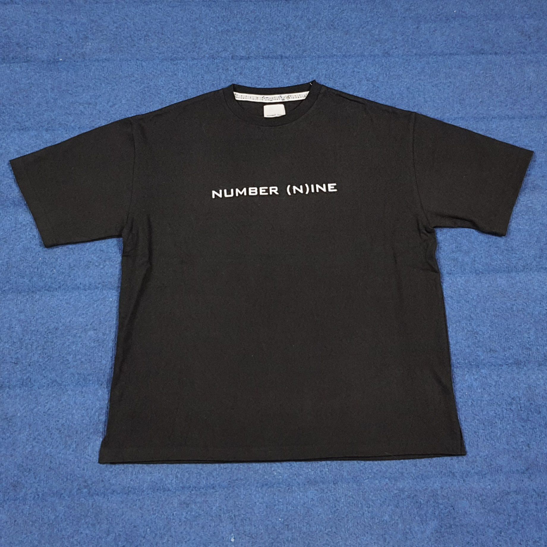 Number (N)ine Vintage Number Nine Studious Center Logo Boxy Tshirt C294N37 Size US L / EU 52-54 / 3 - 1 Thumbnail