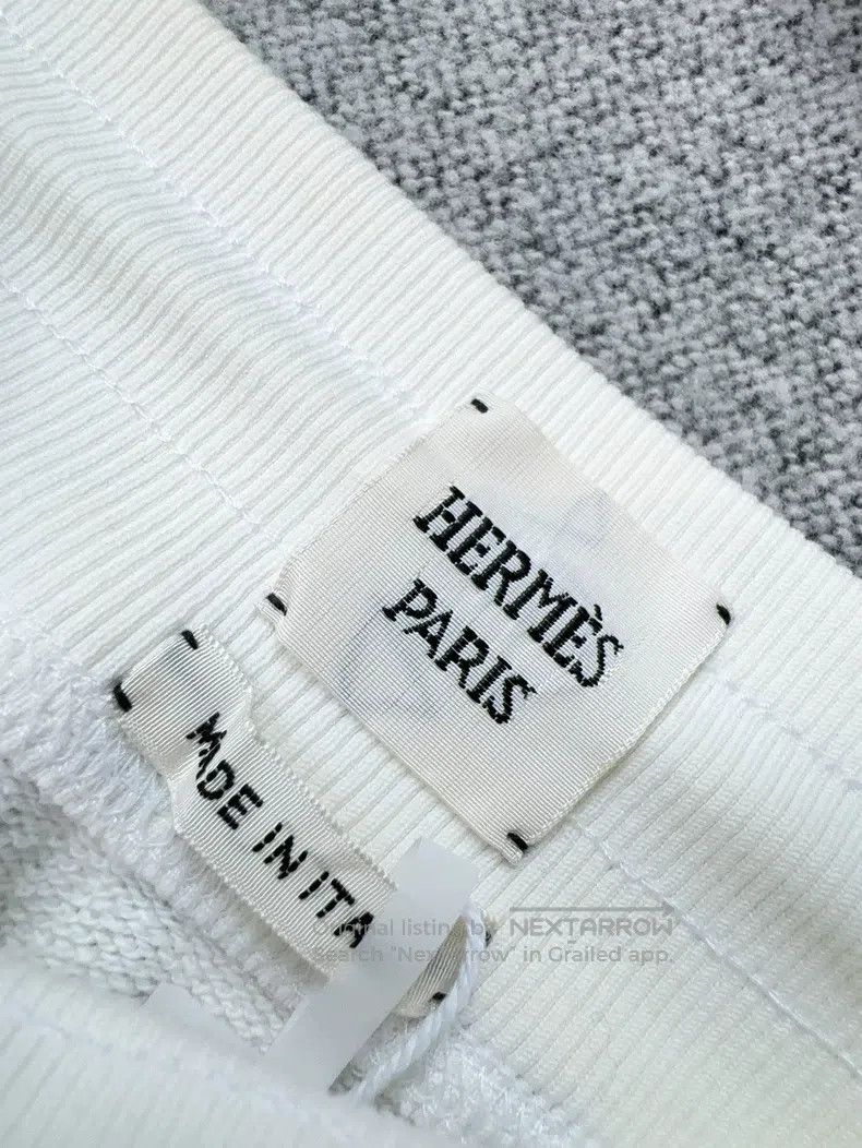 Hermes Hermes Pig Nose Logo white background with orange and brow Size 25" / US 0 / IT 36 - 3 Thumbnail