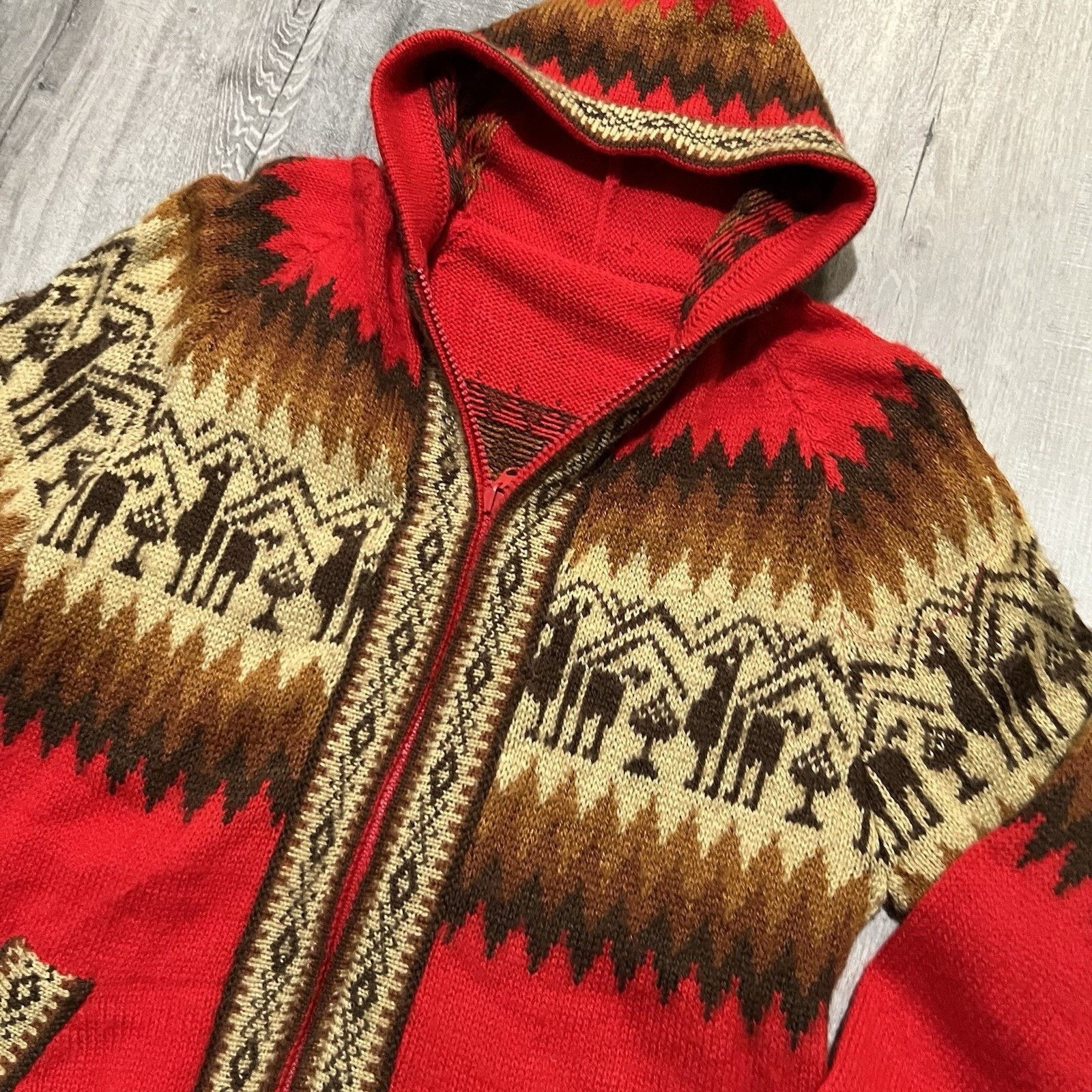 Vintage Vintage Alpaca Wool Peruvian Knit Fuzzy Hooded Sweater Sz M Size M / US 6-8 / IT 42-44 - 2 Thumbnail