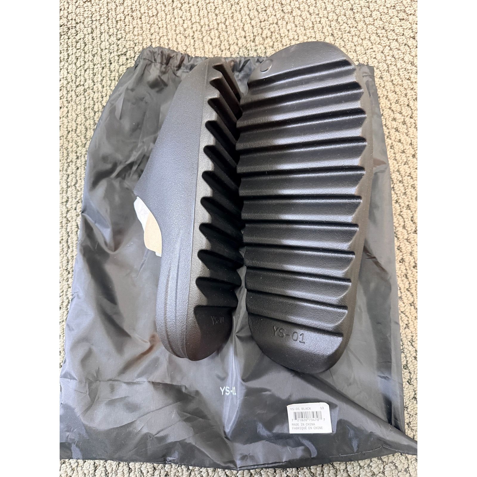 Yeezy NWT Yeezy Black YS-01 Sz 13 Size US 13 / EU 46 - 3 Thumbnail