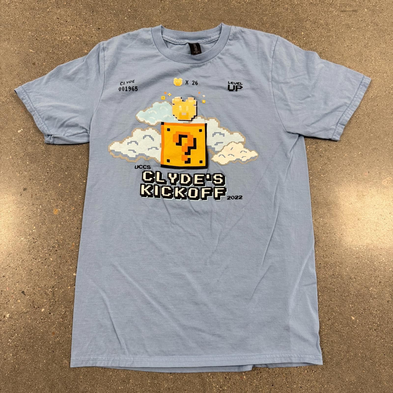 Gildan UCCS Clyde's Kickoff Event 2022 Super Mario Shirt - S Size US S / EU 44-46 / 1 - 1 Thumbnail
