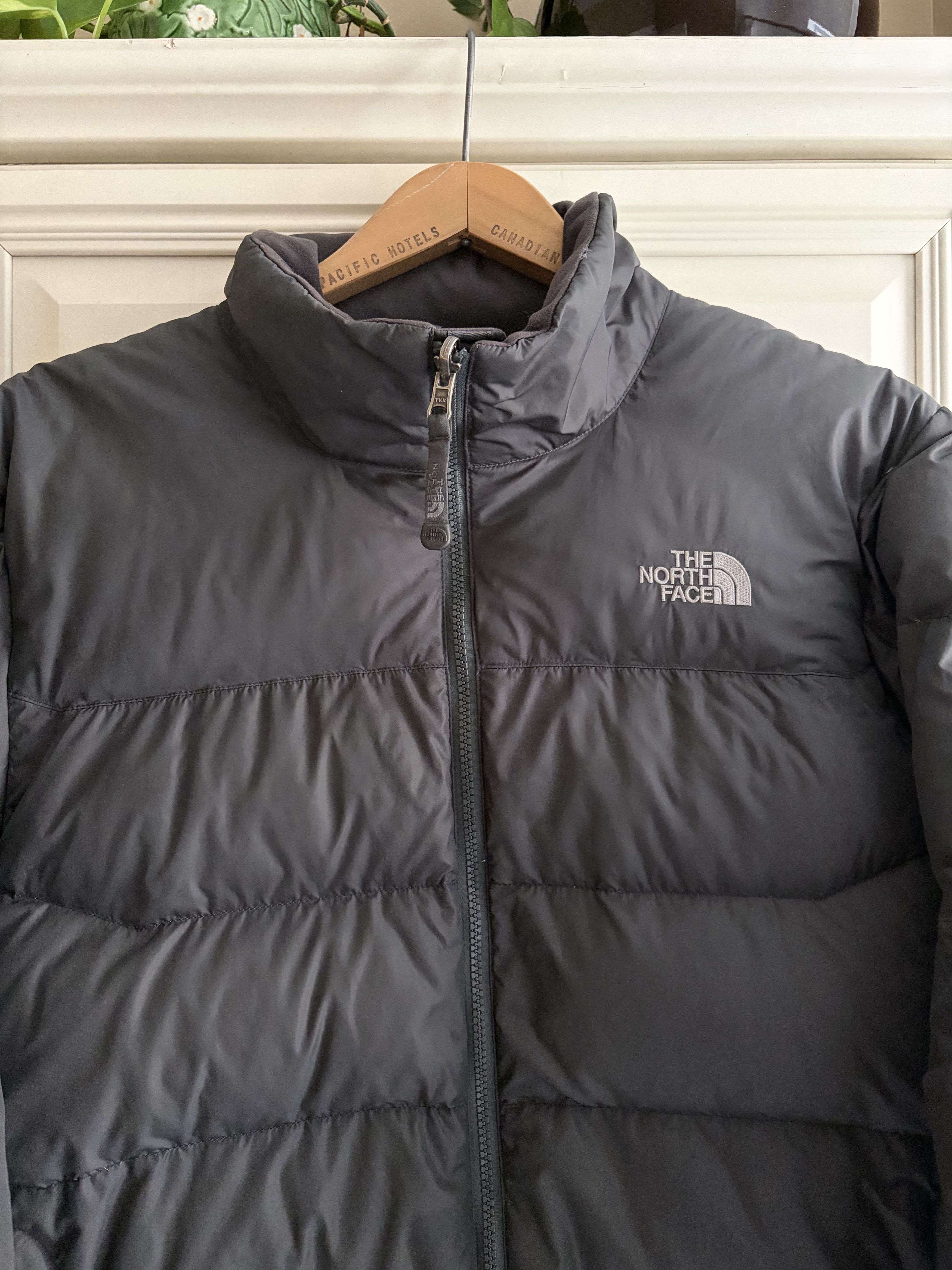 The North Face Vintage The North Face Nuptse 550 Down Puffer Jacket Size US L / EU 52-54 / 3 - 2 Thumbnail