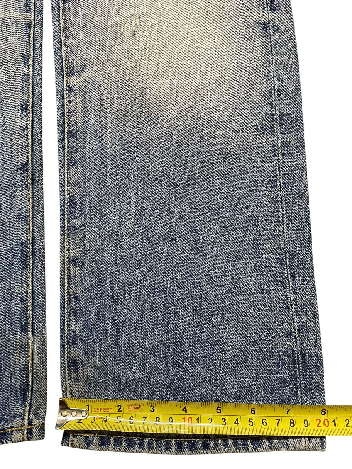 Japanese Brand Vintage Japanese Uniqlo Mud Faded Wash Distressed Jeans Size US 34 / EU 50 - 16 Thumbnail