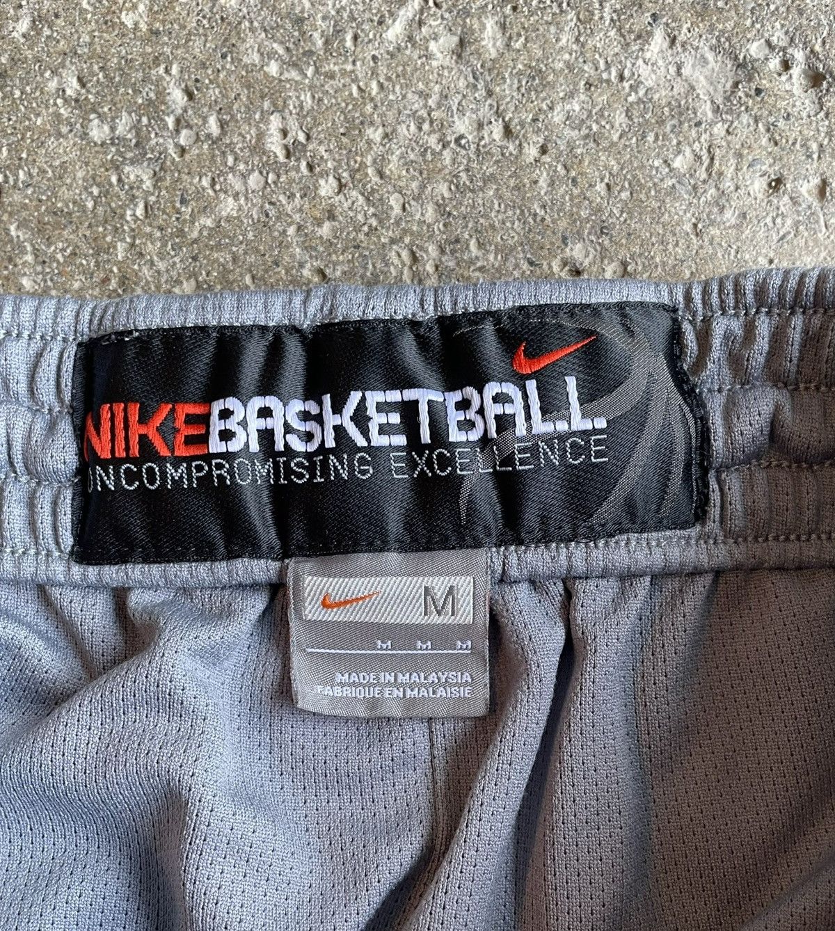 Nike Nike Basketball Track Pants – Grey – Size M Size US 33 - 3 Thumbnail