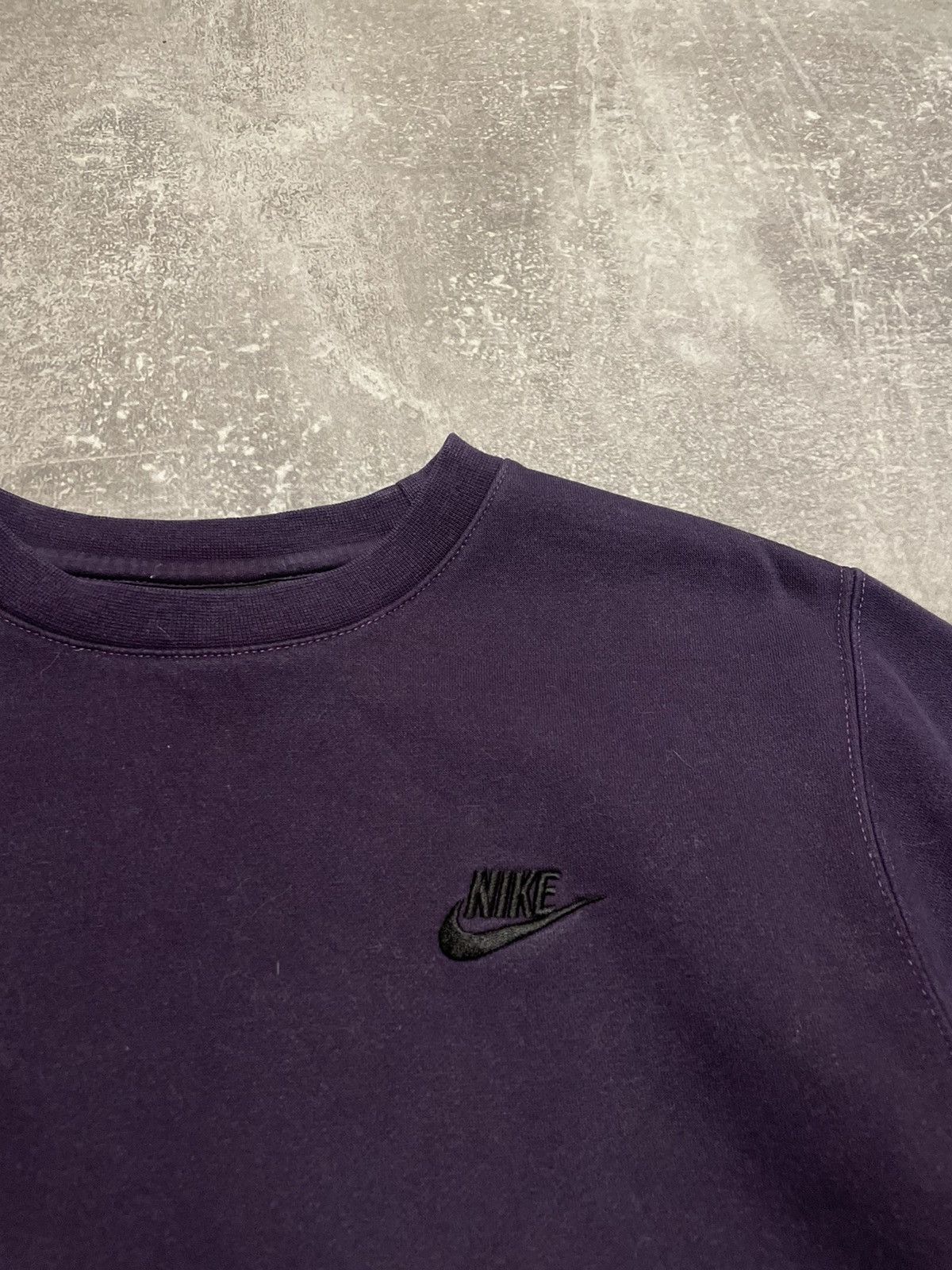 Nike Vintage Nike Basic Purple Sweatshirt Crewneck Size S Men’s Size US S / EU 44-46 / 1 - 8 Thumbnail
