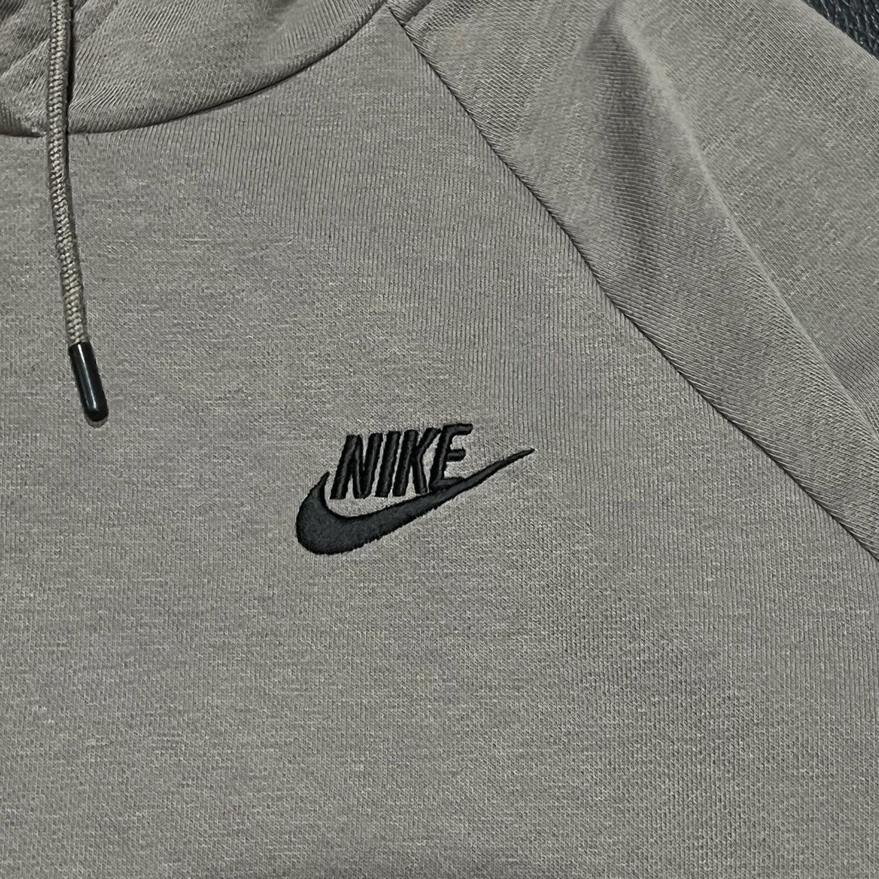 Nike nike brown hoodie Size US L / EU 52-54 / 3 - 4 Thumbnail