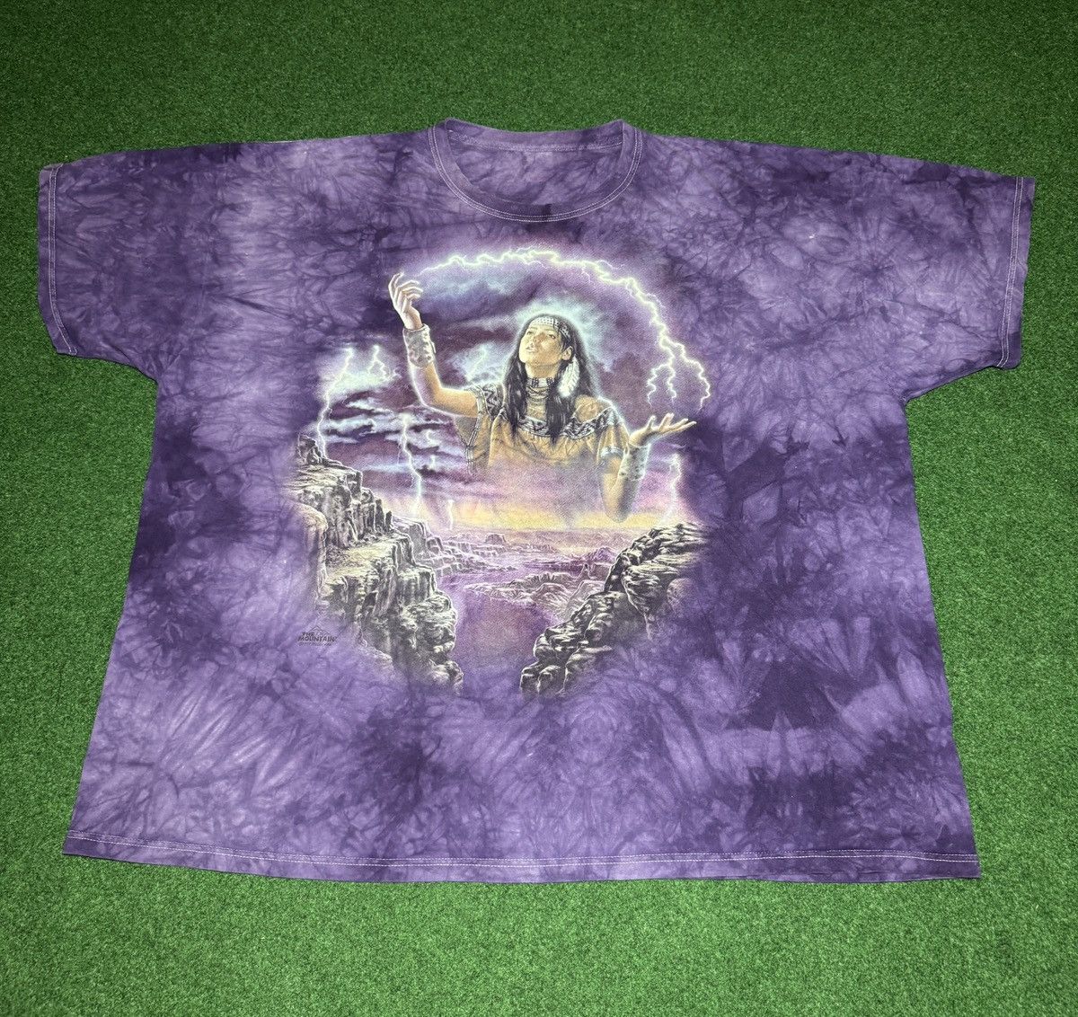 The Mountain × Vintage Vintage 90s The Mountain Native American Indian T Shirt Size US XXL / EU 58 / 5 - 1 Thumbnail