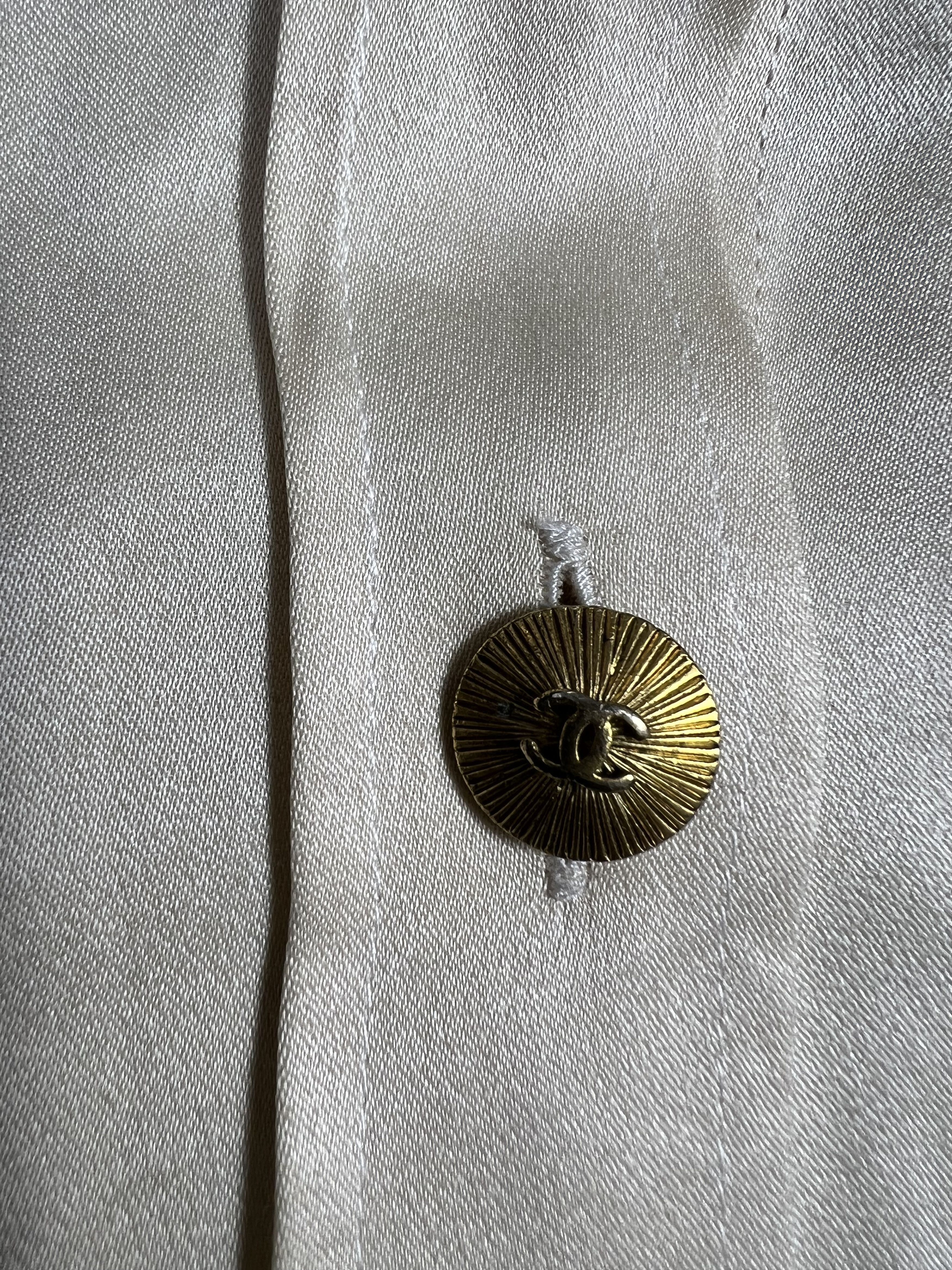 Chanel Vintage CHANEL Silk Buttons Up Shirt GTMPT386 Size L / US 10 / IT 46 - 4 Thumbnail