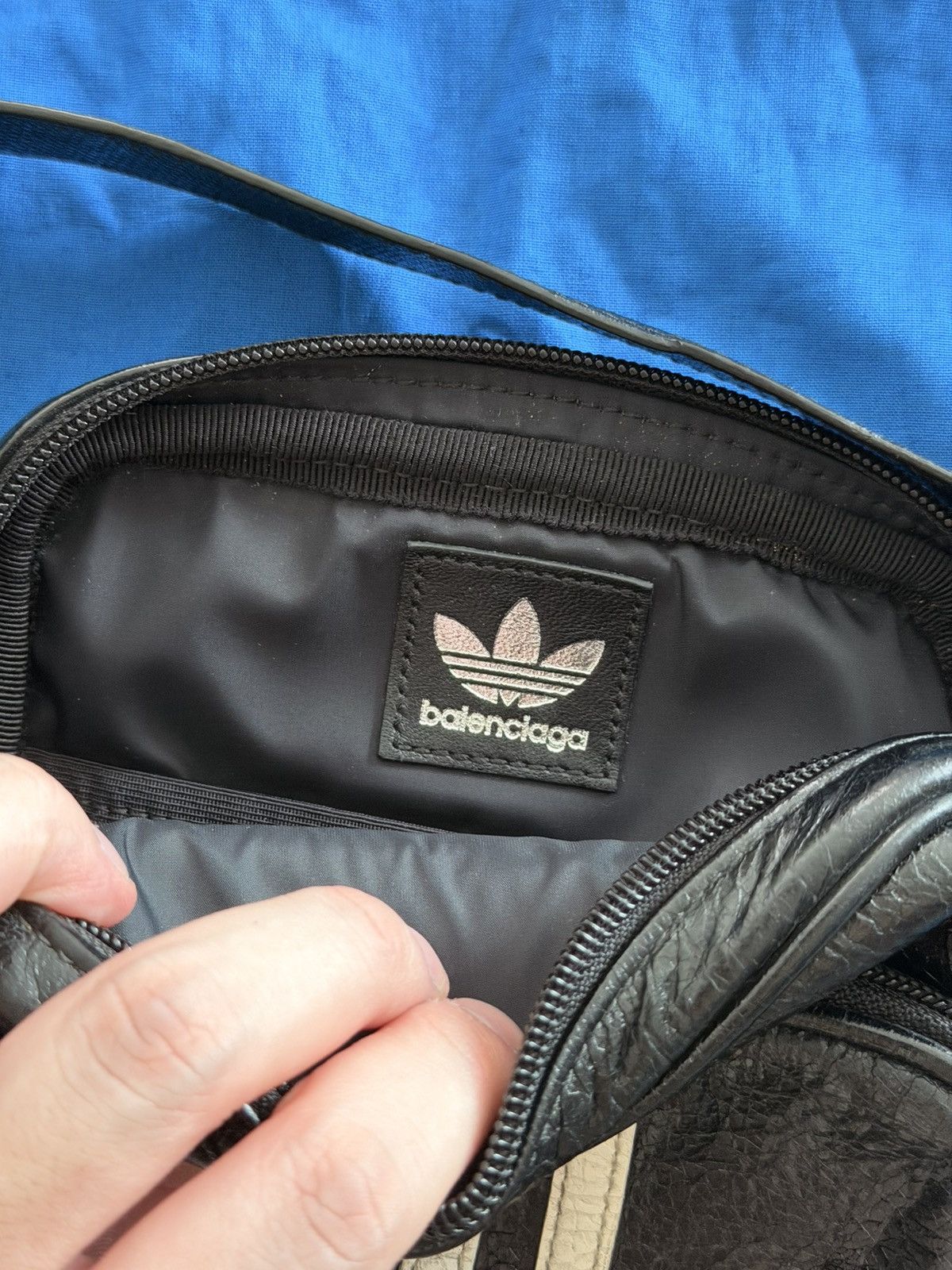Adidas × Balenciaga CROSSBODY LEATHER BAG Size ONE SIZE - 5 Thumbnail