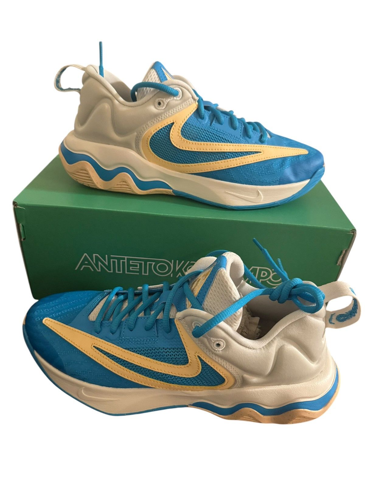 Nike Nike Giannis Size US 7 / EU 40 - 7 Thumbnail