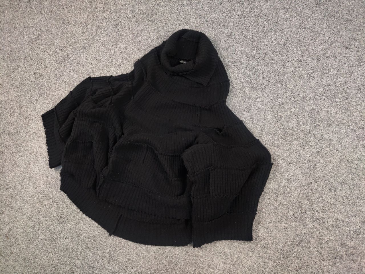 Yohji Yamamoto Vintage 90s Y's Yohji Yamamoto Knit Poncho Oversized Sweater Size M / US 6-8 / IT 42-44 - 3 Thumbnail