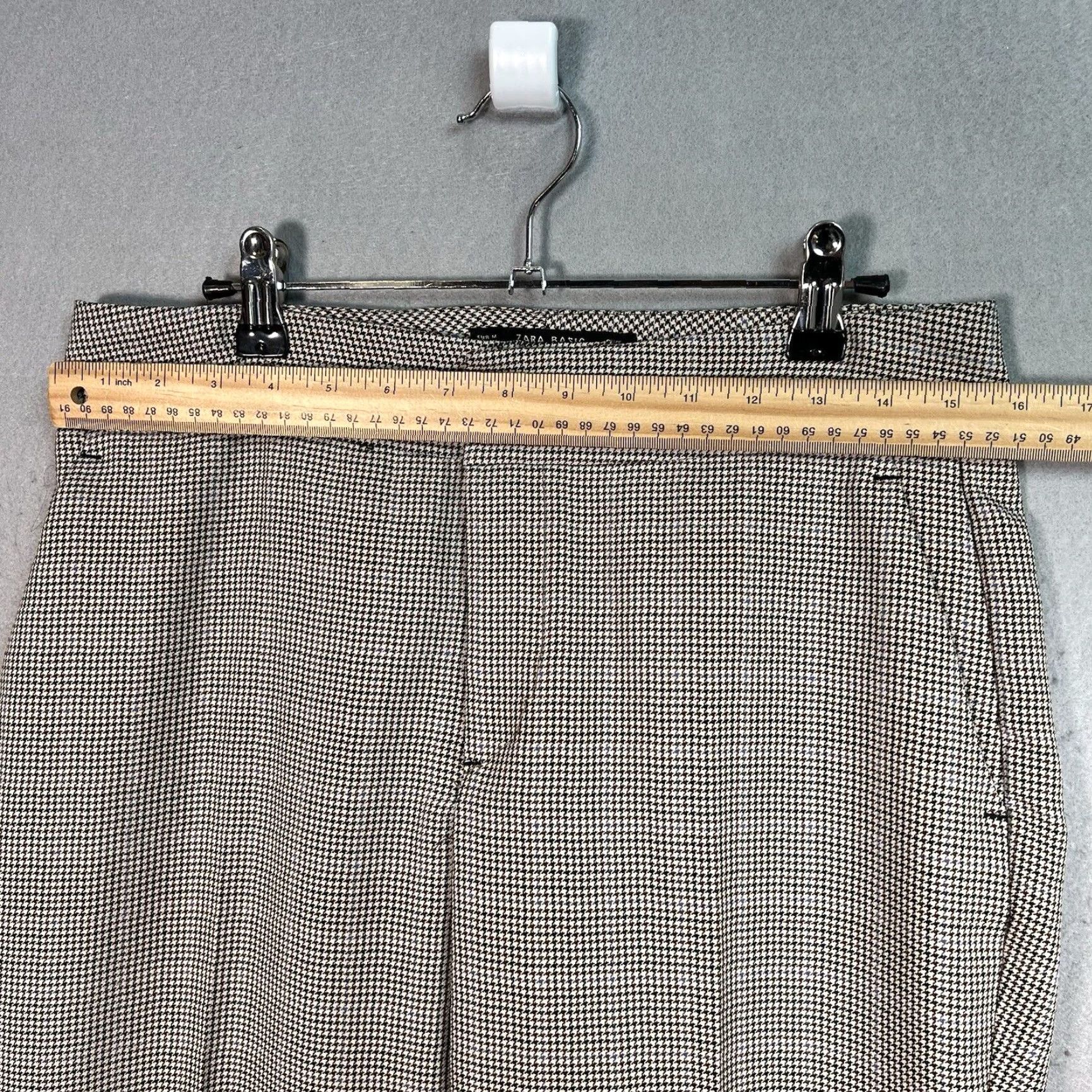 Zara VINTAGE Zara Basic Collection Houndstooth Plaid Pants Womens Size Medium Beige Size 32" / US 10 / IT 46 - 2 Thumbnail