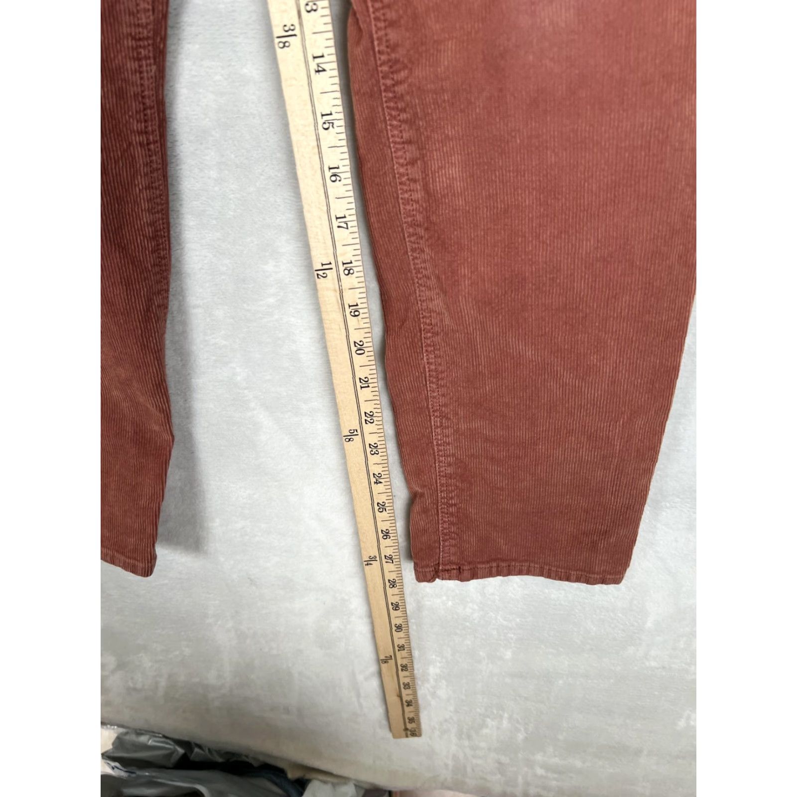 American Eagle Outfitters American Eagle Slim Straight Jeans Womens 2 Rust Red Corduroy Stretch Size 26" / US 2 / IT 38 - 2 Thumbnail