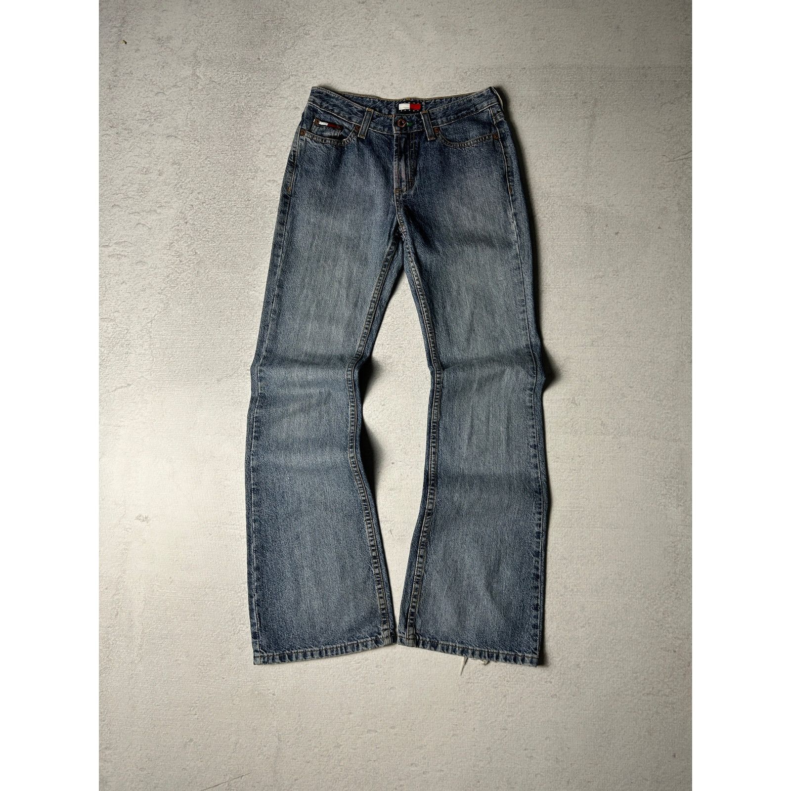 Tommy Hilfiger Vintage 90s Tommy Hilfiger Flared Jeans - Women's 25Wx30 Size 25" / US 0 / IT 36 - 1 Thumbnail