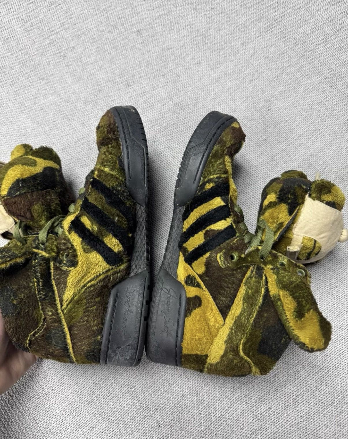 Adidas adidas Jeremy Scott Wings Bear, Brown Camo Bear K37 Size US 9.5 / EU 42-43 - 5 Thumbnail