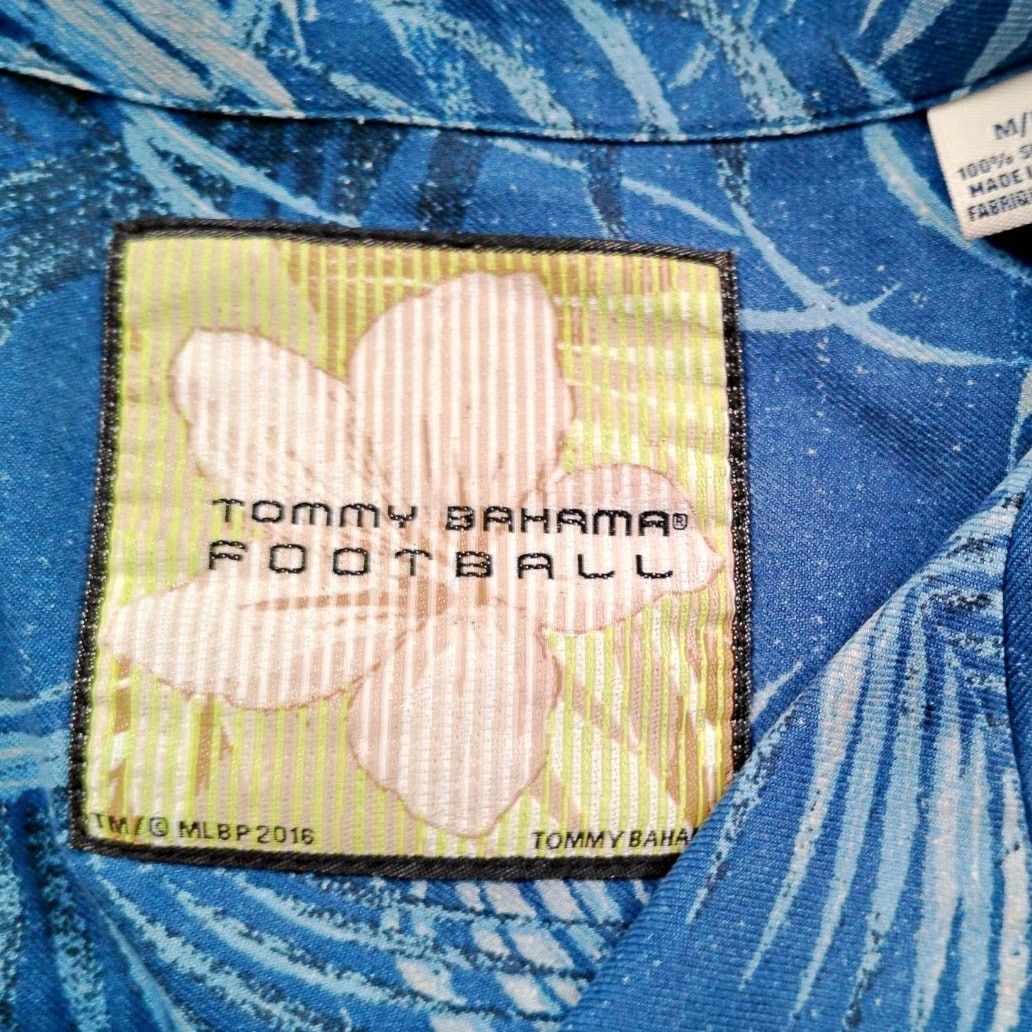 Tommy Bahama Tommy Bahama Football NE Patriots Hawaiian Silk Shirt Size US M / EU 48-50 / 2 - 5 Thumbnail