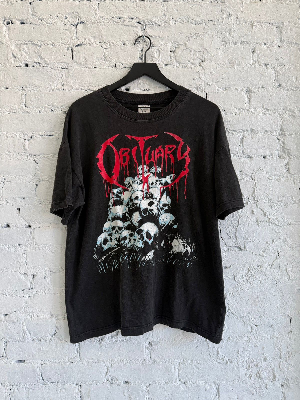 Vintage 1991 OBITUARY ‘PILE OF SKULLS’ Size US XL / EU 56 / 4 - 1 Thumbnail