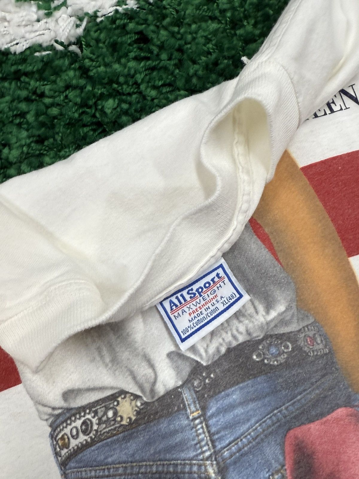 Vintage RARE GRAIL Bruce Springsteen Born in the USA Album Tee XL Size US XL / EU 56 / 4 - 4 Thumbnail