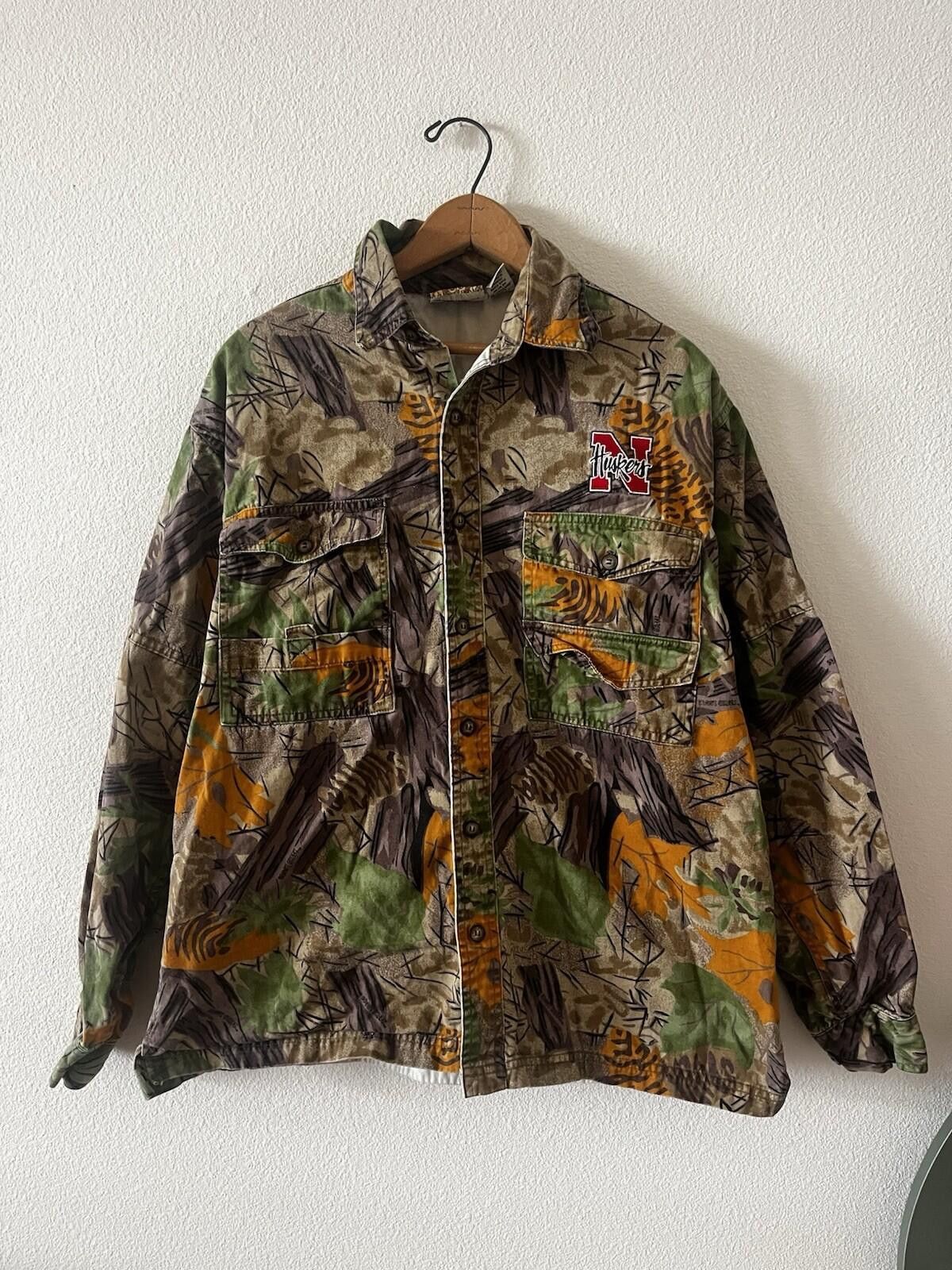 Other Boggy Creek Huskers Nebraska University M CAMO Shirt Size US XL / EU 56 / 4 - 1 Thumbnail