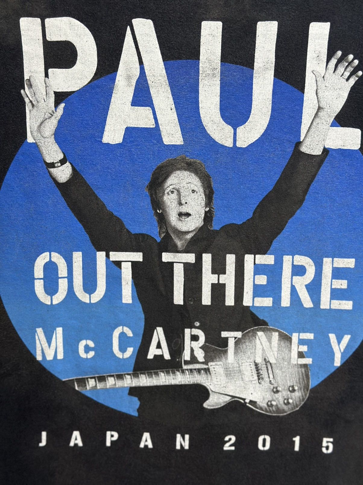 Band Tees × Vintage Vintage Paul Mc Cartney Out There Japan 2015 Sun Faded Tee Size US L / EU 52-54 / 3 - 2 Thumbnail