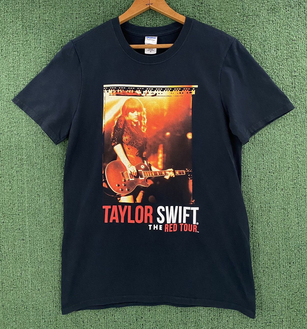 Gildan Taylor Swift Tour Double Sided T-Shirt Women’s Small Swiftie Size S / US 4 / IT 40 - 1 Thumbnail